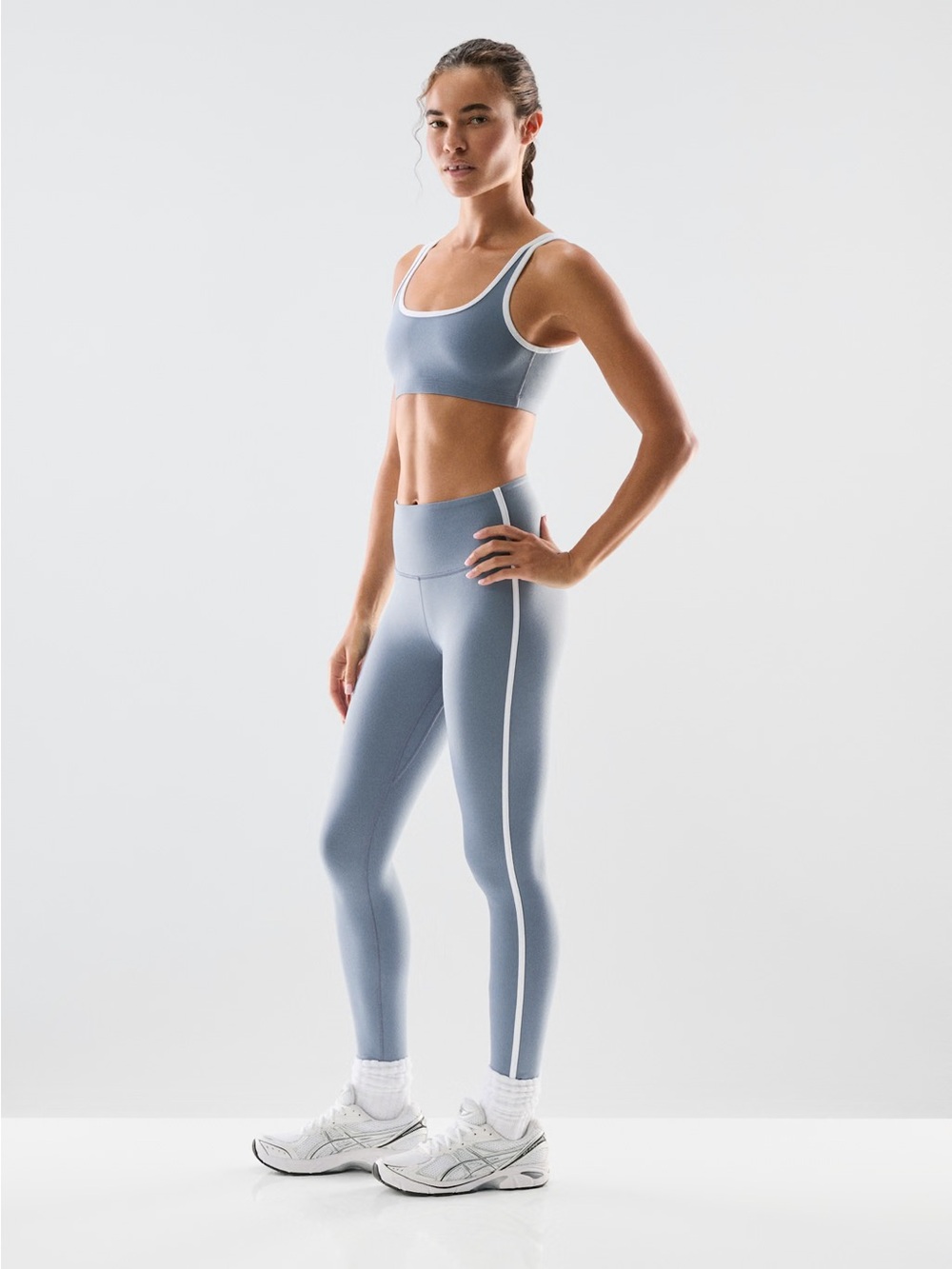 Aritzia Golden LIFE Atmosphere Hi-Rise Legging